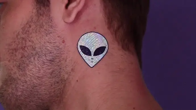 Borja - Holographic Tattoonie - Image 3
