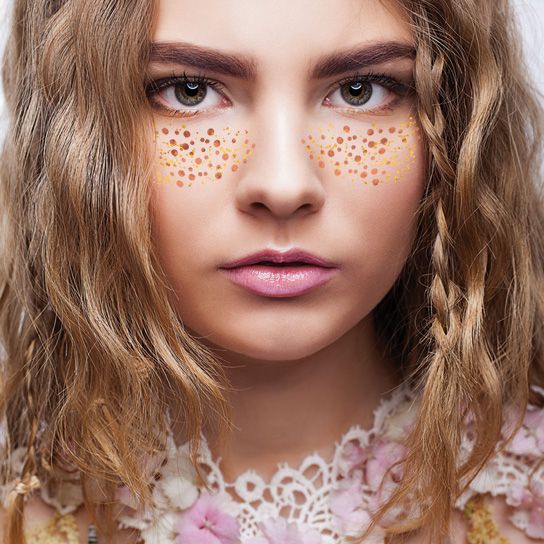 Freckles Gold & Red Tattoo - Image 2