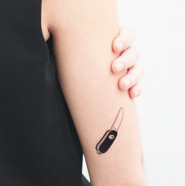 Patch Girl's Knife - Tattoonie - Image 2