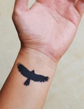 Strepik Hawk Tattoo - Image 2