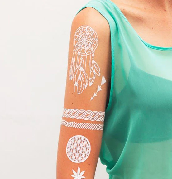 White Holidays 2 - Tattoonie - Image 2